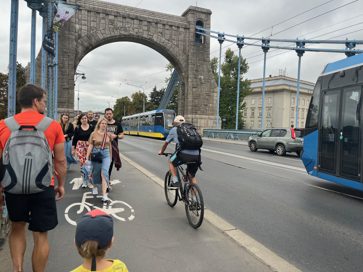 Byla vytvořena pracovní verze Metodiky pro zhodnocení bezpečnosti komunikací pro cyklisty